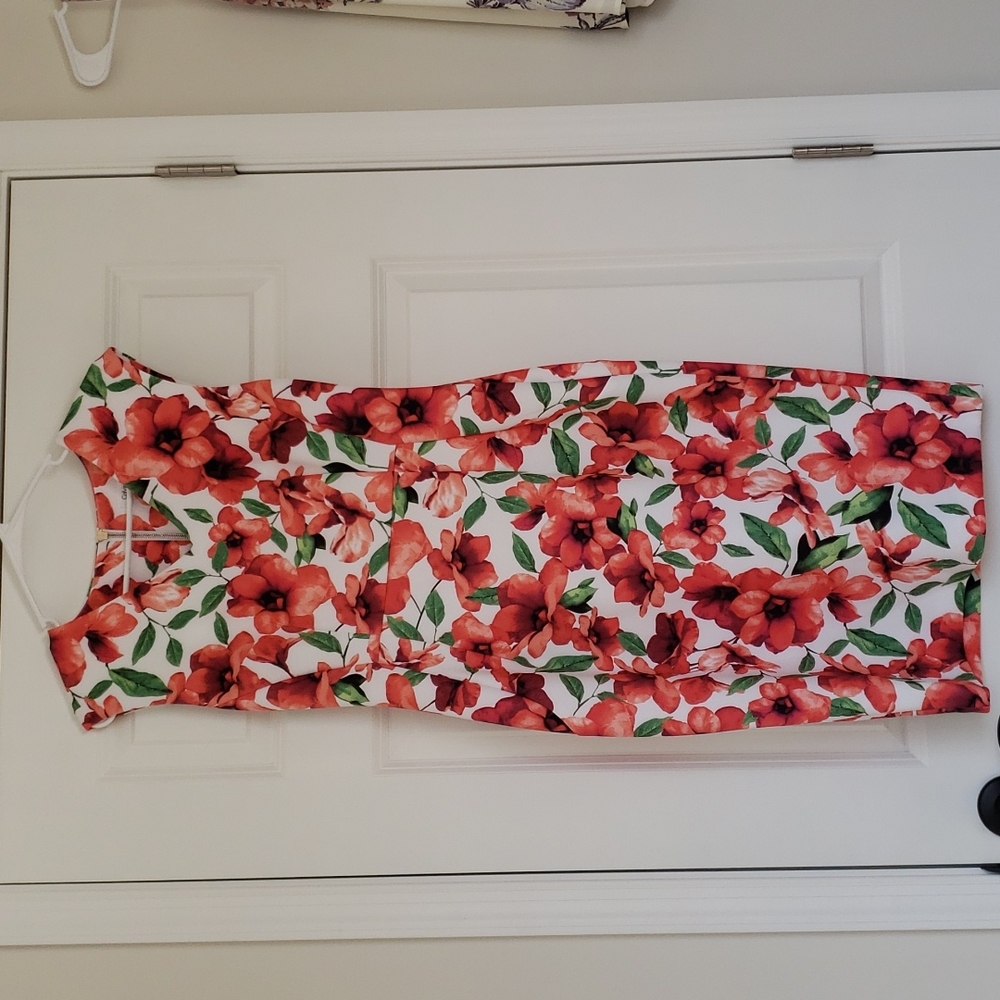 Calvin Klein Dress in red, size 10